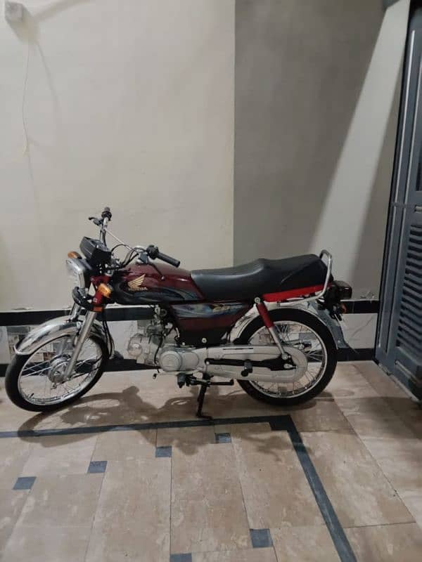 Honda cD 70 fresh piece Golden number All Punjab 2