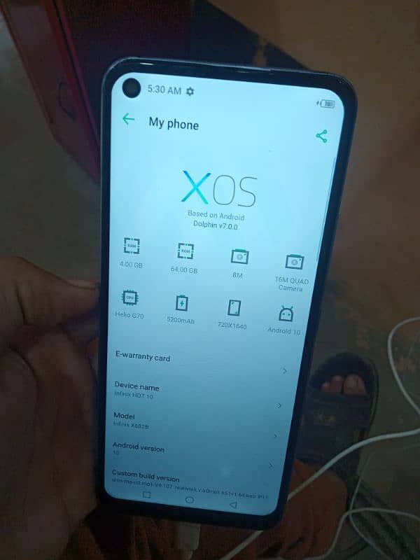 no falt acha phone he fast chalta he box ni he 4 gb ram and 64 gb rom 1