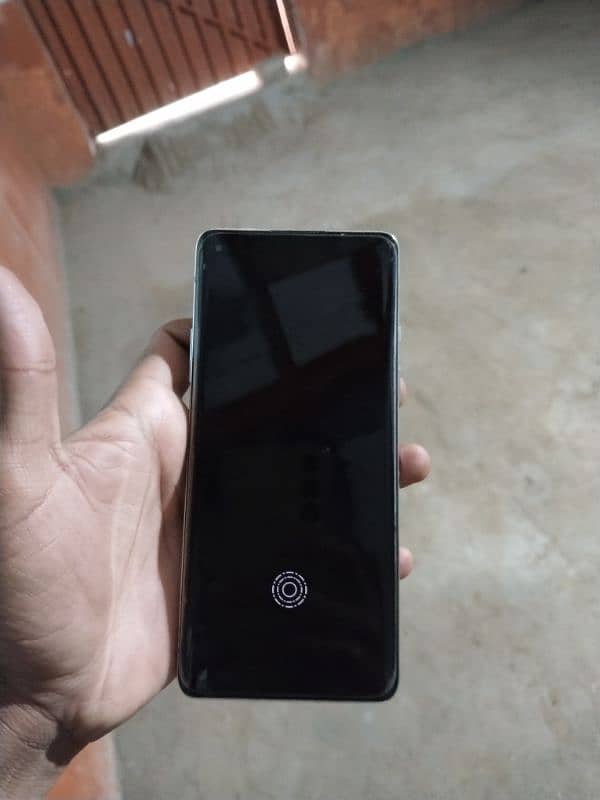 one plus 8  dual sim PTA approved 4