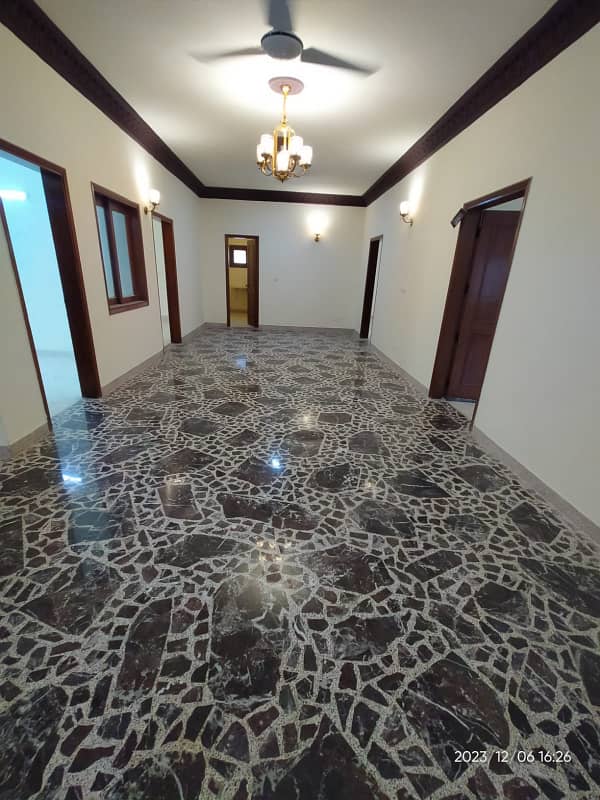 Bungalow FOR Rent 5 Bedroom Fully Renovated 11