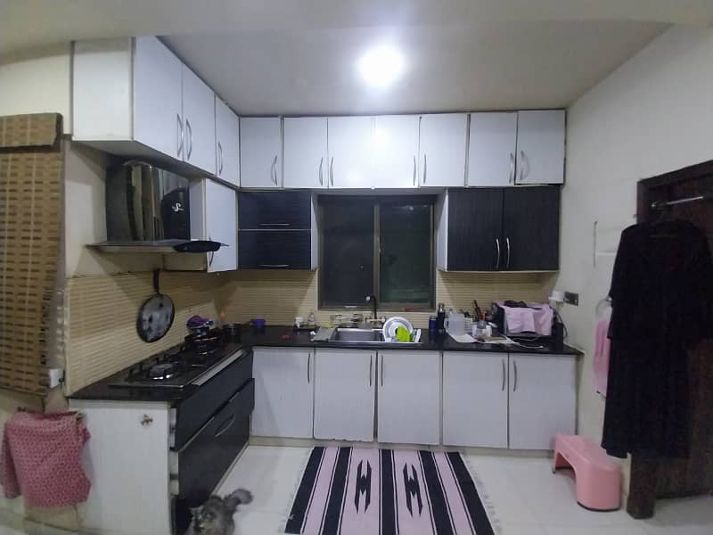 Chance Deal 2 Bedroom Attached Bathroom 1st Floor In Big Bukhari 0