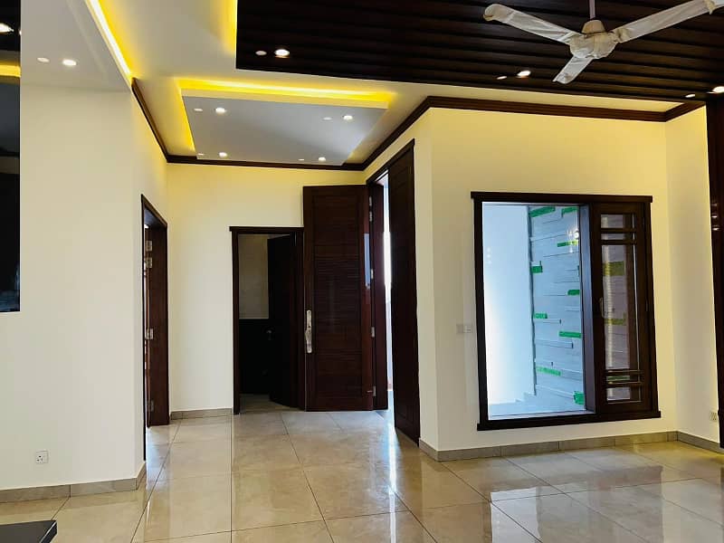 Bungalow For Sale Brand New 5 Bedroom 15