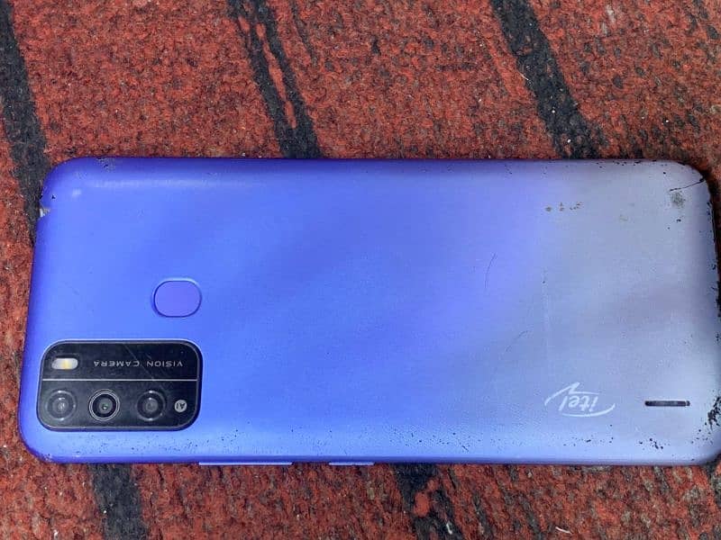 itel vision 1pro ,,,3/32 dual sim 4G 0