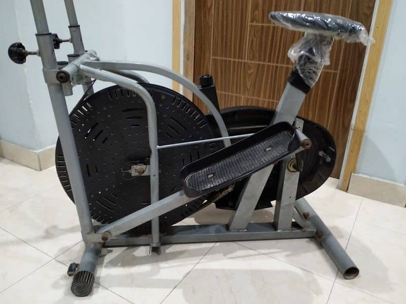 excersice cycle for gym equipment urgent sale 1