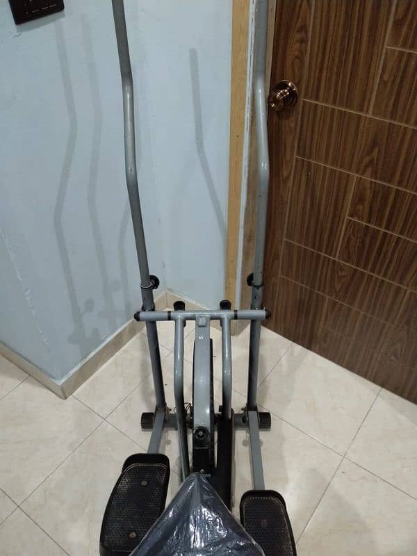 excersice cycle for gym equipment urgent sale 4