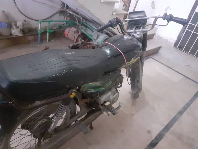 Honda CD 70 2013 1