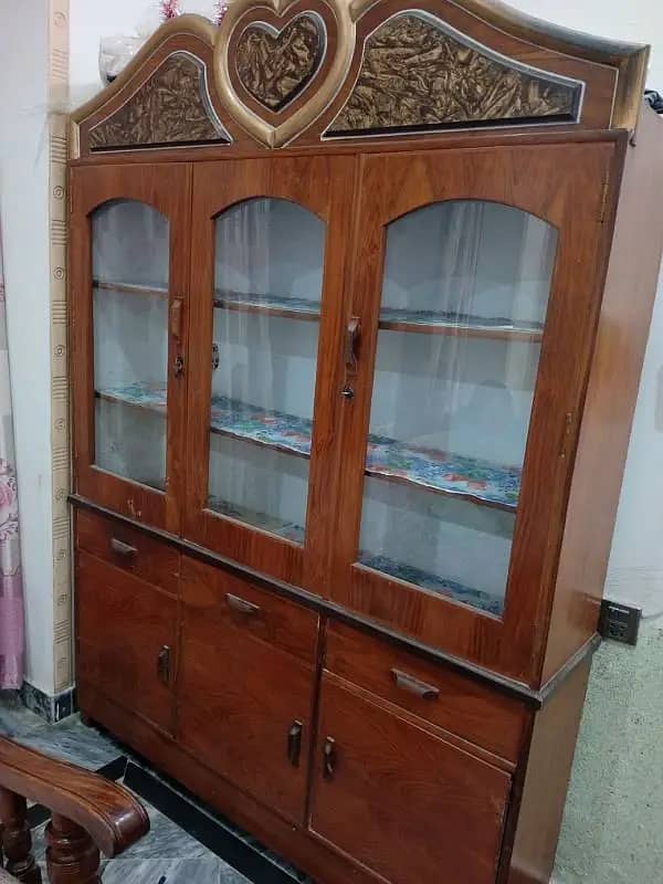 wooden bartan almari/cabinet/wardrobe in good condition 6