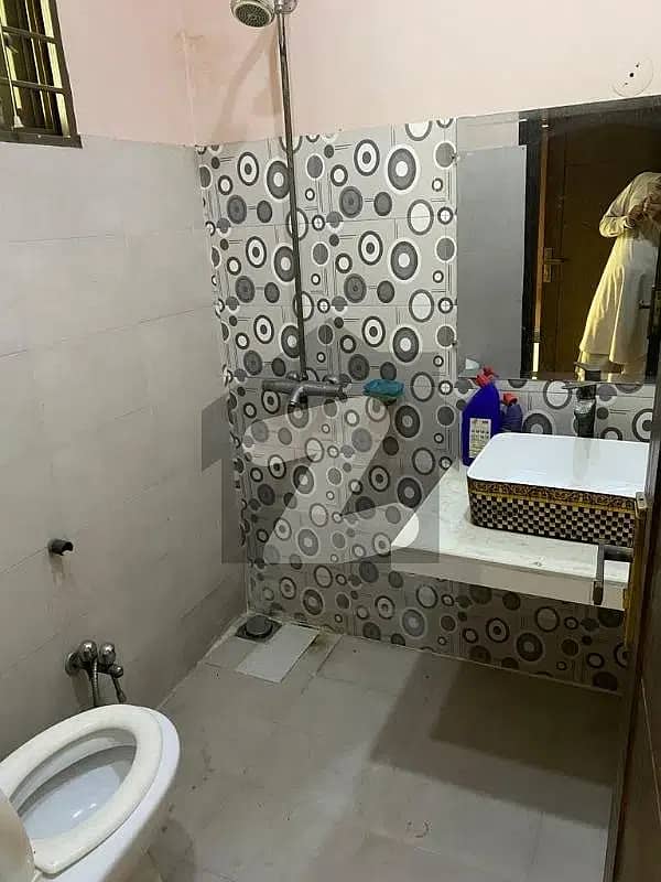 8 Marla 3rd Portion For Rent In Dream Avenue Lahore 2