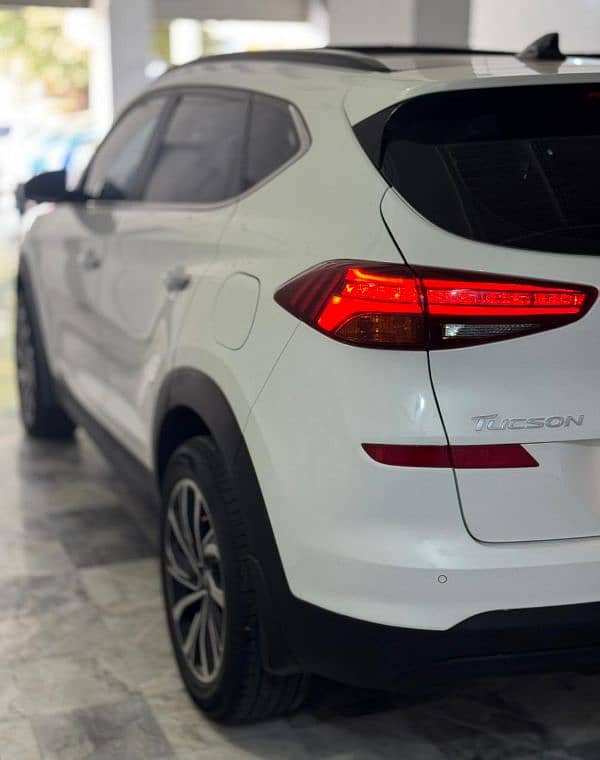 Hyundai Tucson 2024 Lik Brand New 3