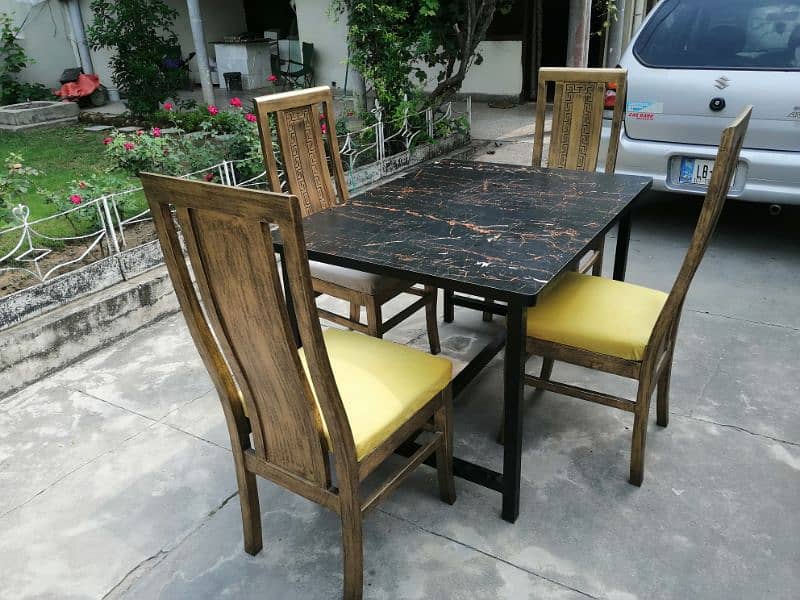 8 seater dinning table 3