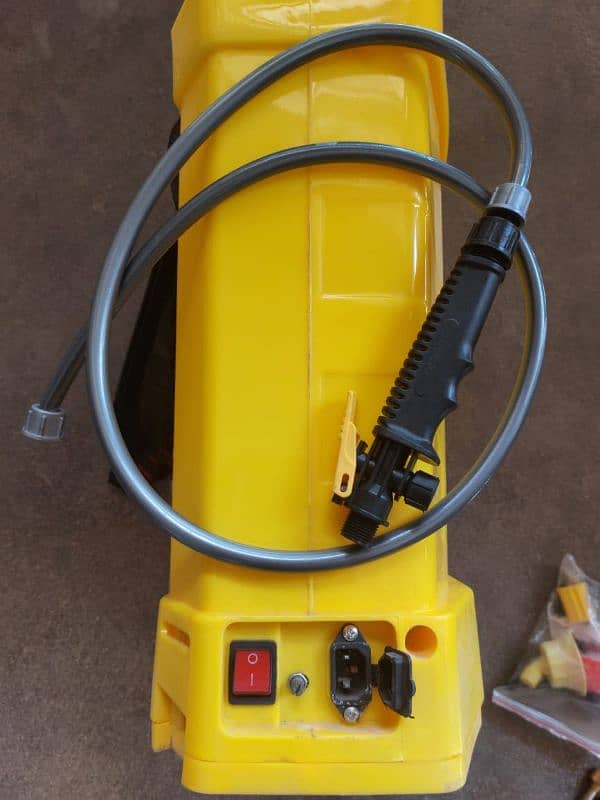 20L Spray Machine Auto + Manual AC/DC for fields Pesticides 3