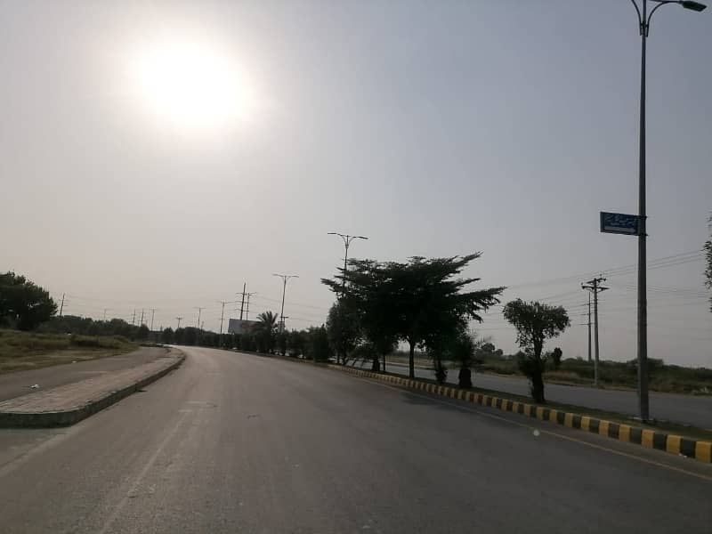 Corner 5 Marla Residential Plot For sale In Lahore 0