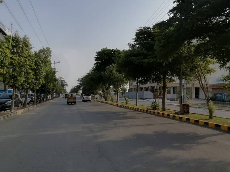 Corner 5 Marla Residential Plot For sale In Lahore 3