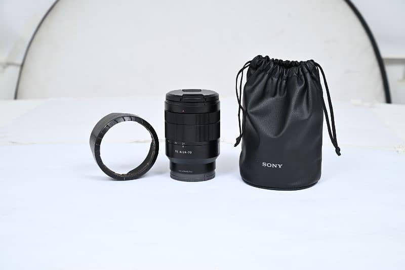 sony e Mount 24-70mn f/4 Lenz ZEISS 0