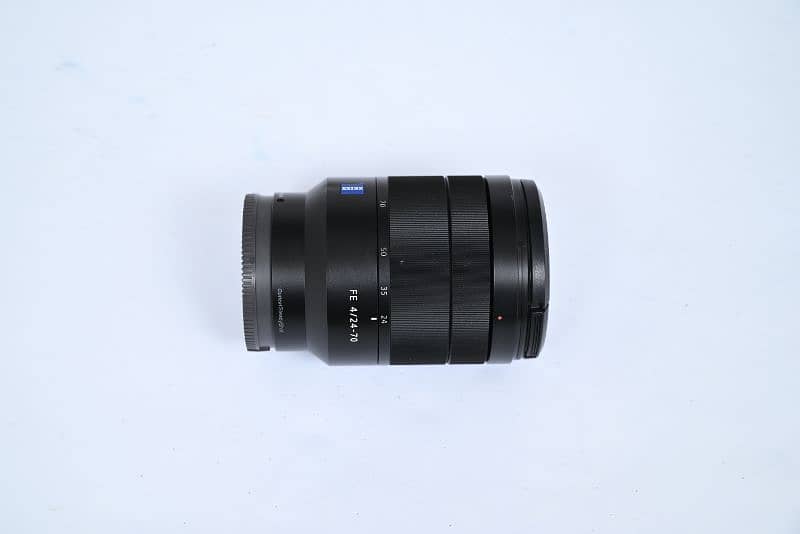 sony e Mount 24-70mn f/4 Lenz ZEISS 2