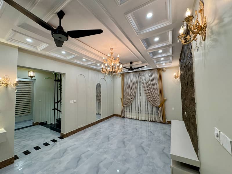 Stunning White Spanish 10 Marla Modern House for Sale | Luxury Living in Citi Housing Gujranwala 1