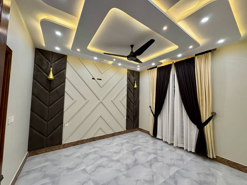 Stunning White Spanish 10 Marla Modern House for Sale | Luxury Living in Citi Housing Gujranwala 5