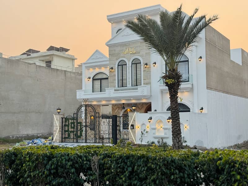 Stunning White Spanish 10 Marla Modern House for Sale | Luxury Living in Citi Housing Gujranwala 15