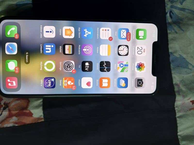 IPHONE 11 PRO MAX ( PTA APPROVED) 2