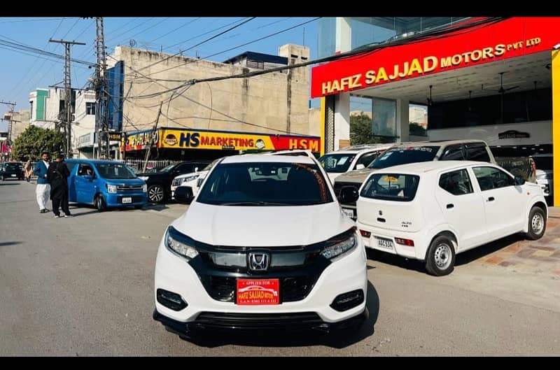 Honda Vezel RS Hybrid Fresh Import For Sale 3