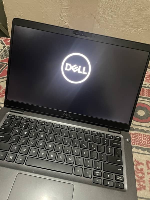 Dell Latitude 5300 5