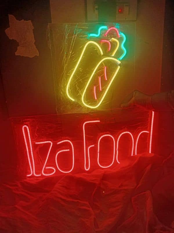 Iza Food 0