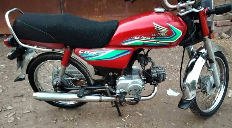 Honda cd 70 03224040212 Call & Whataup 1