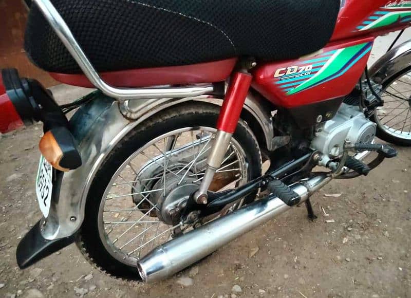 Honda cd 70 03224040212 Call & Whataup 4