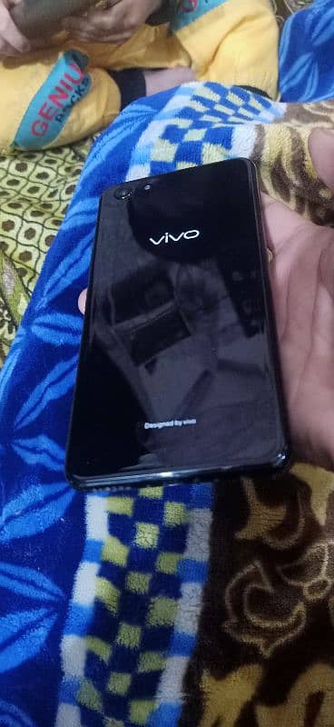 vivo y83 6/128gb 8