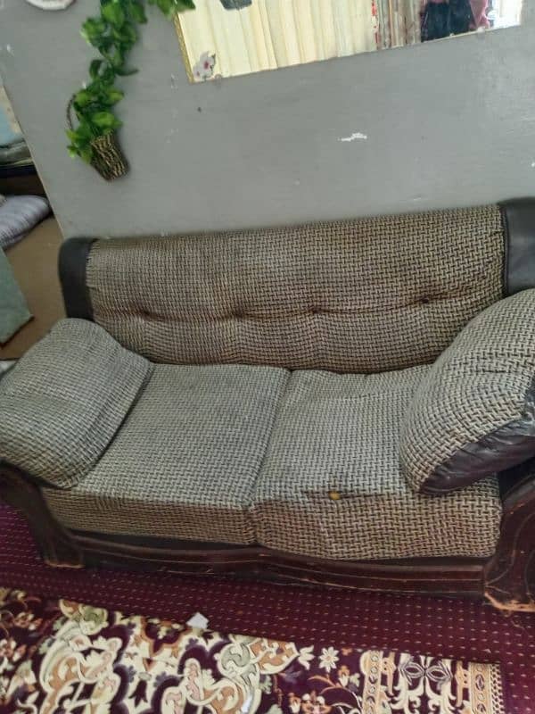 sofa 2 seater and 1 seater 0