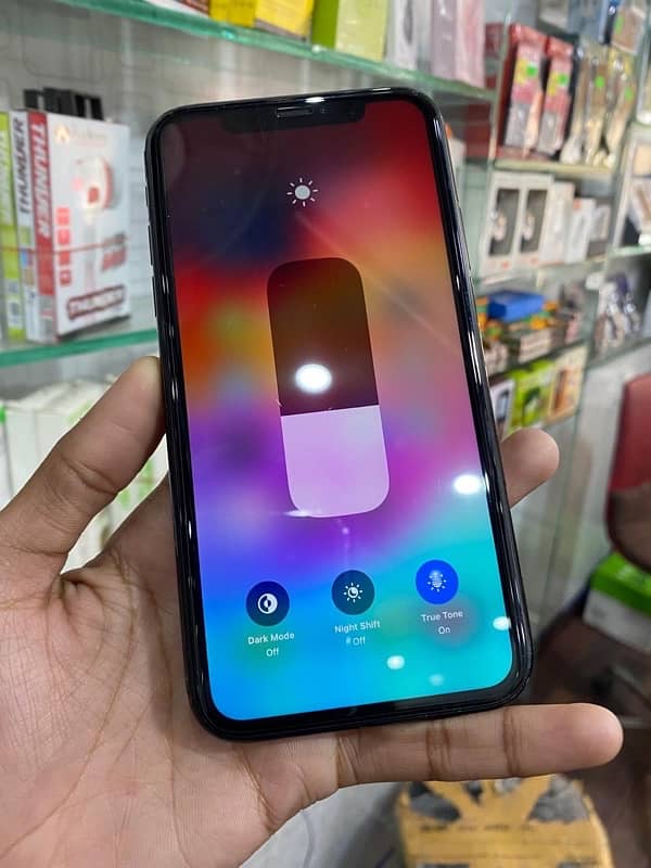 iphone xr non pta jv 64 gb 10/8 condition 1