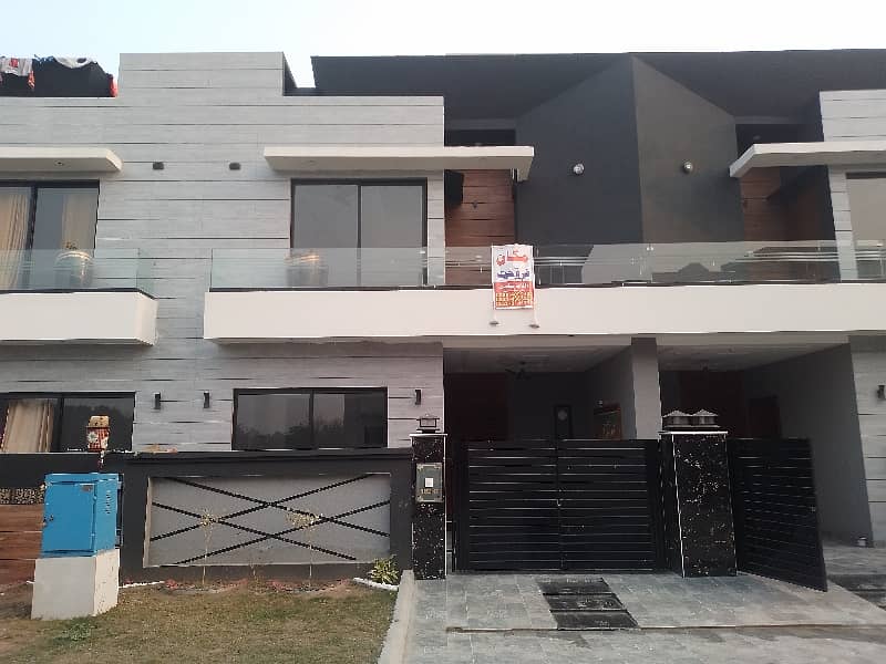 5 Marla House For Sale In Beautiful Green City 0