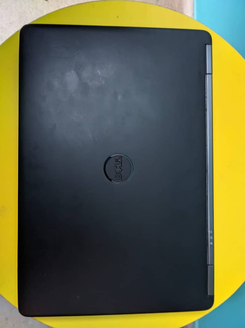 Dell latitude - i7 5th - 20 gb ram - 128 SSD - win 10 2