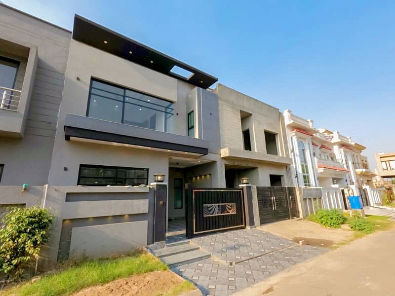 House Is Available For sale In Green City - Block C 3