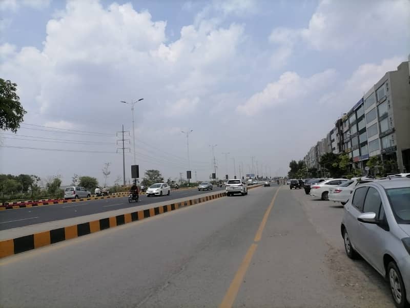 Residential Plot For Sale In Lahore 0