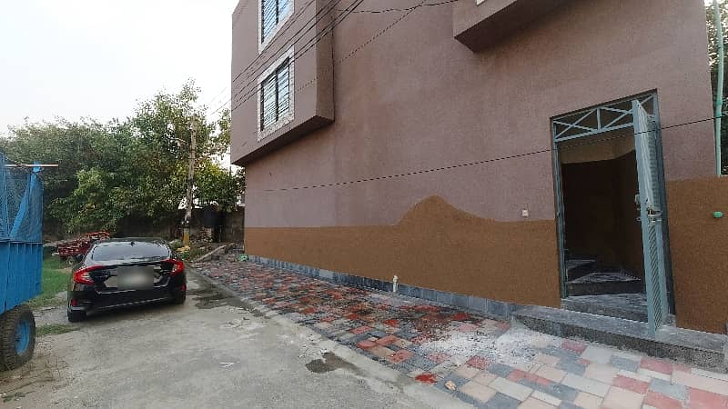 Corner Building For Sale In Punjab Coop Housing - Block C 4