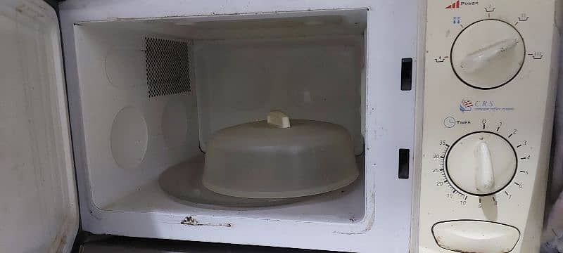 Dawlance Microwave Oven 1