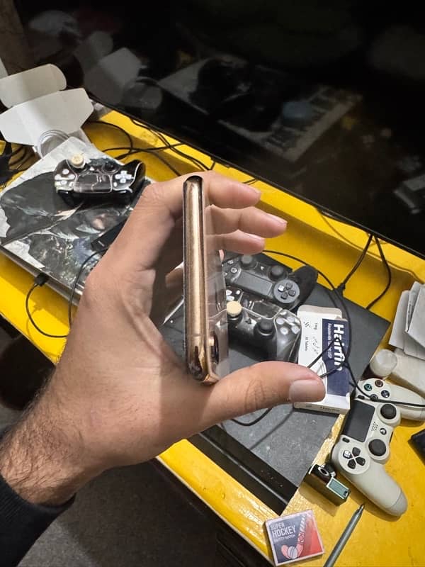 Iphone XS Max 256GB NON PTA 4