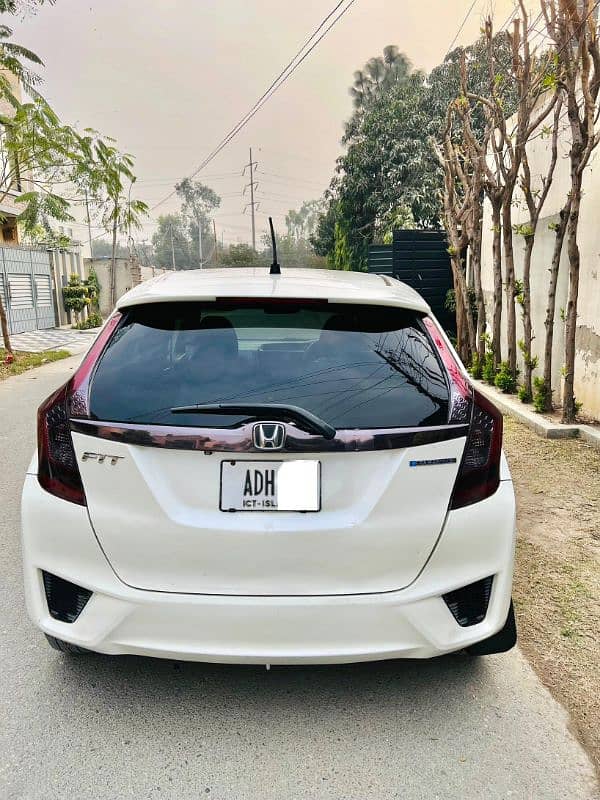 For Sale Honda Fit Model 2014/2017 Fully Loaded Hybrid Technology 1