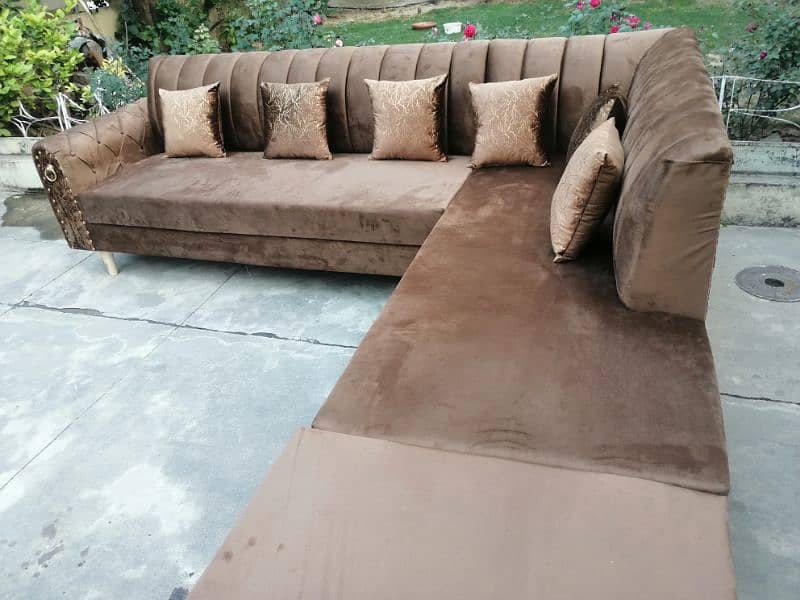 5 seater sofa 3