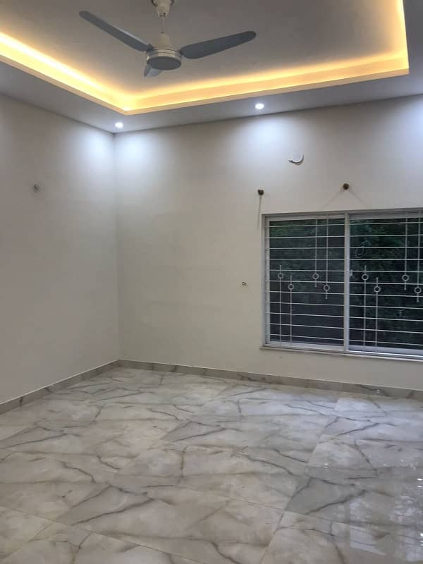 1 KANAL ULTRA MODERN UPPER PORTION FOR RENT IN CANTT & OTHER OPTIONS AVAILABLE 9