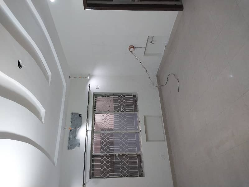 10 MARLA HOUSE FOR RENT IN ASKARI 09 OTHER OPTIONS AVAILABLE IN CANTT 6