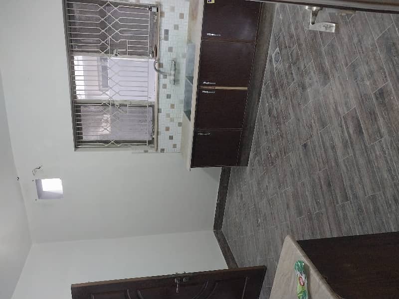 10 MARLA HOUSE FOR RENT IN ASKARI 09 OTHER OPTIONS AVAILABLE IN CANTT 7