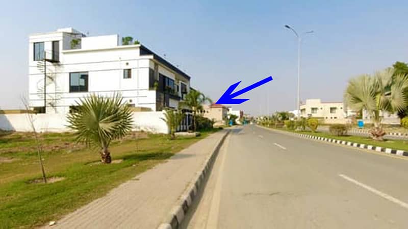 1 Kanal Top Location Plot No 96 Block R Phase 7 DHA Lahore For Urgent Sale 0