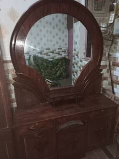 dressing table