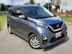 Nissan Dayz Highway Star 2022 (Fresh Import)