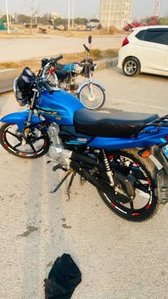 YAMAHA YB 125 Z- DX