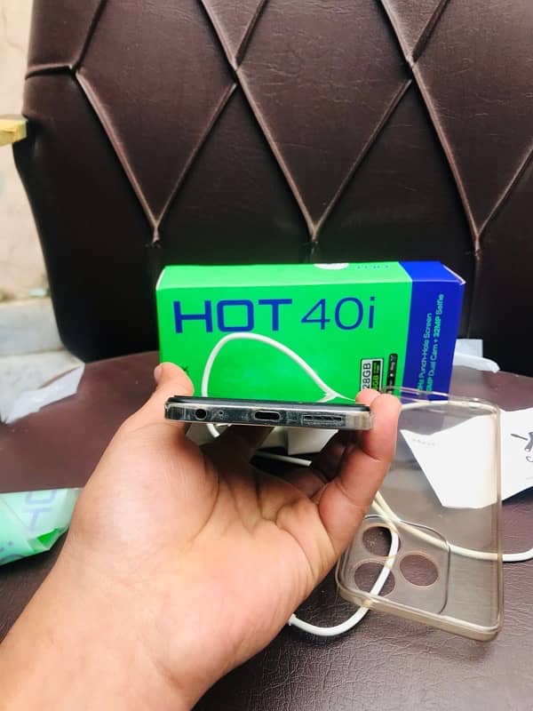 infinix hot40i 3