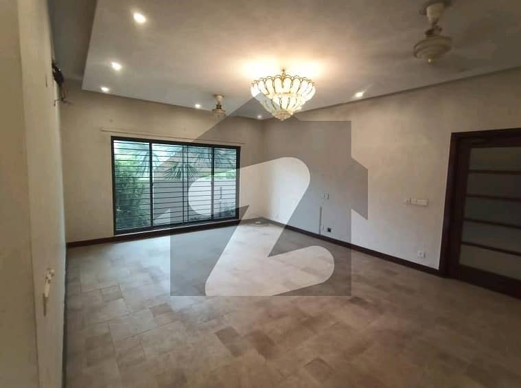 *For Rent* Luxurious Kanal House In DHA Phase 7 14