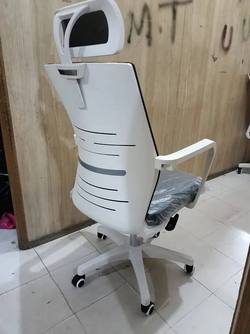 Computer Chairs/Revolving Office Chairs/Staff Chairs/Visitor Chairs 8